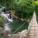 Bambarakiri-Ella-waterfall